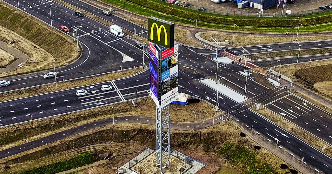 Reclamemast Bavelse Berg Breda